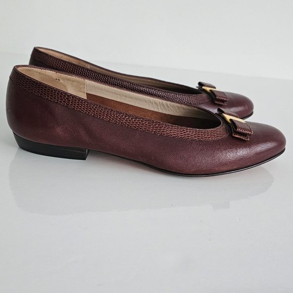 FERRAGAMO SHOES -LOW HEEL - AUTHENTIC! VINTAGE! - Picture 5 of 15